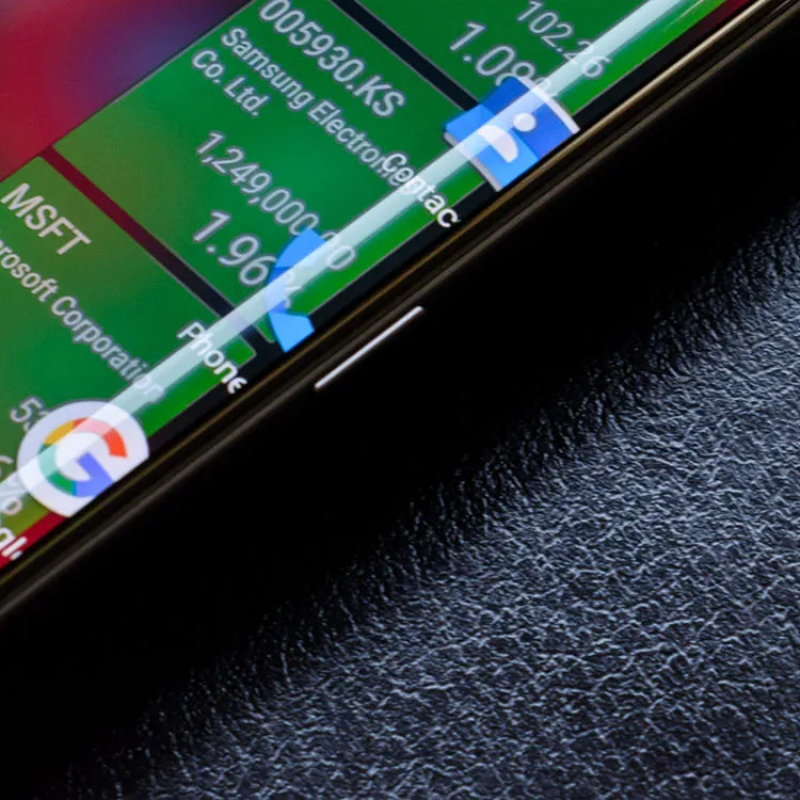 Apple đặt mục tiêu iPhone 18 trở thành 'một khối kính hoàn hảo', nhưng liệu có khả thi?